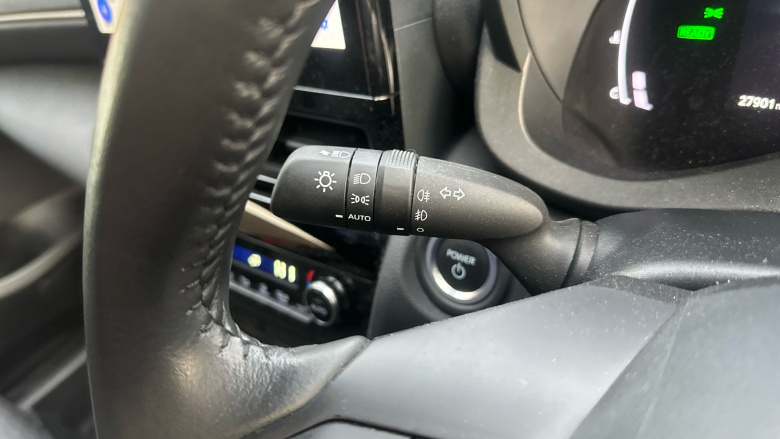 Toyota Yaris Cross 1.5 Hybrid 130 Design 5dr CVT Hybrid Estate